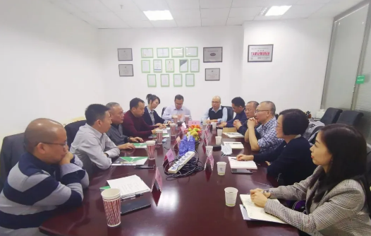 北斗率团光临中检yth2206游艇会调查调研