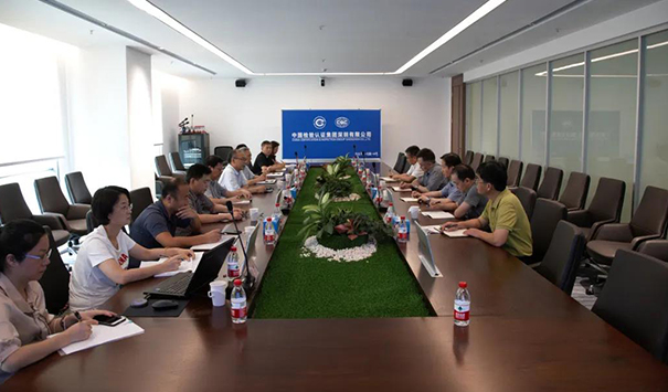 丽江海关工业品检测技术中心闫杰主任一行到访中检集团丽江公司进行业务互换